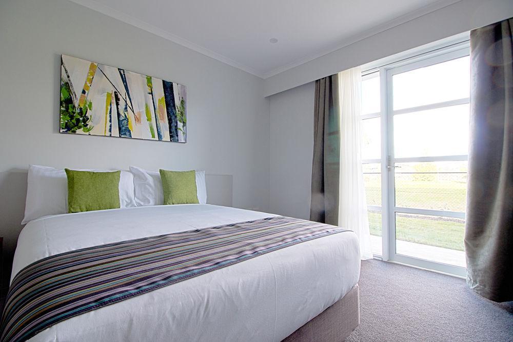 Abode Narrabundah Hotel Canberra Buitenkant foto