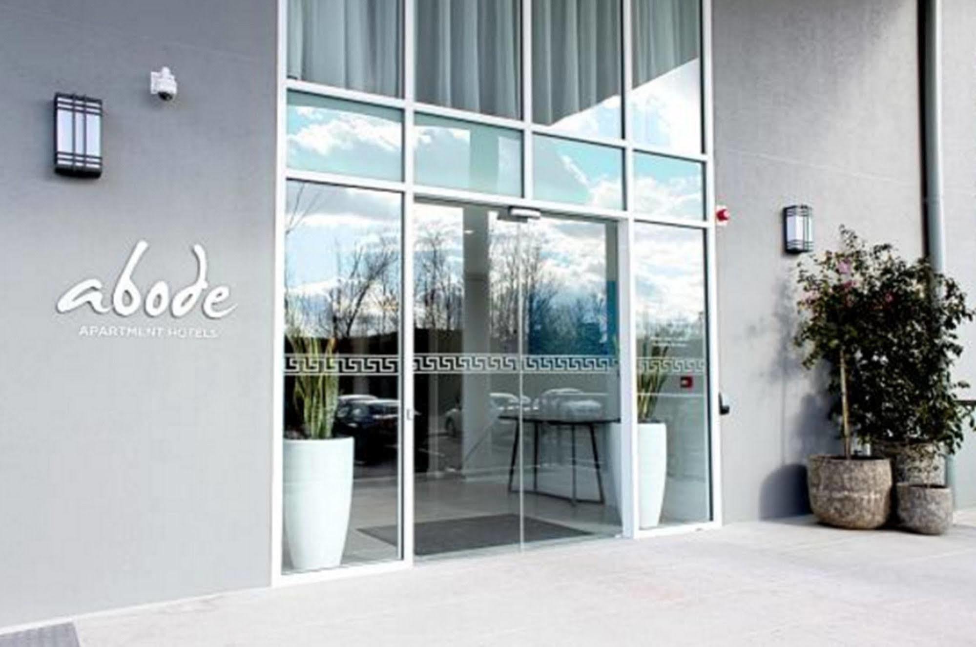 Abode Narrabundah Hotel Canberra Buitenkant foto
